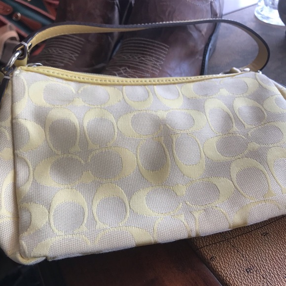 Coach Bag - Picture 9 of 10